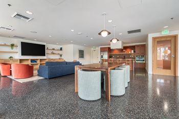 Media lounge